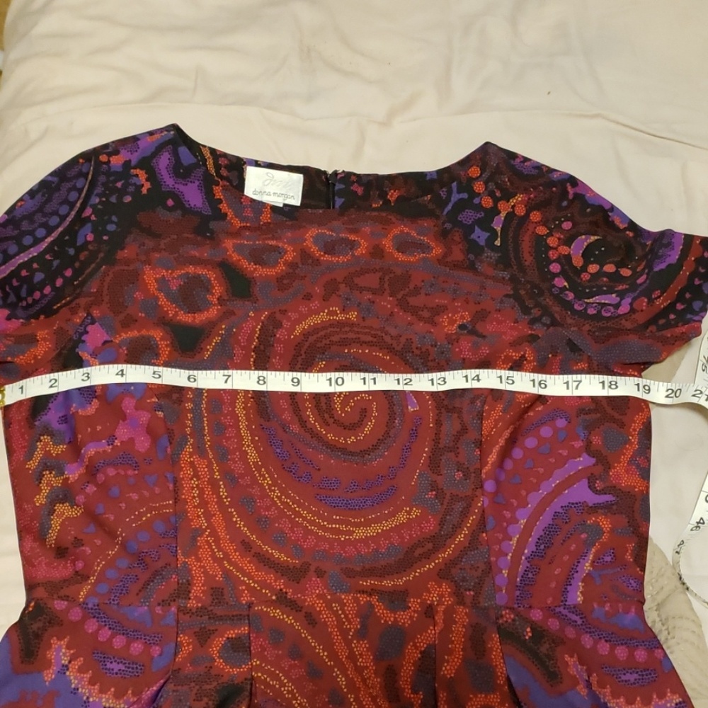 Dress - Picture 5 of 7